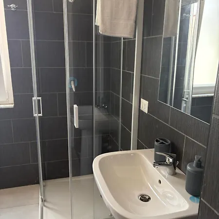 Nina's Apartmán Neapol
